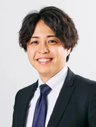 山﨑 龍一